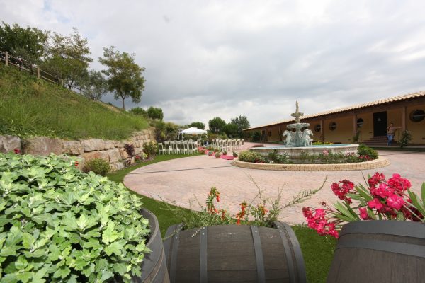 FIESTAS FIN DE AÑO EVENTOS TARDEOS RESTAURANTES CASTELLAR DEL VALLES BINOMIO ECUESTRE
