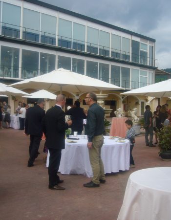 FIESTAS FIN DE AÑO EVENTOS TARDEOS RESTAURANTES CASTELLAR DEL VALLES BINOMIO ECUESTRE